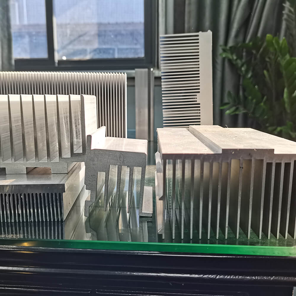Profile radiator